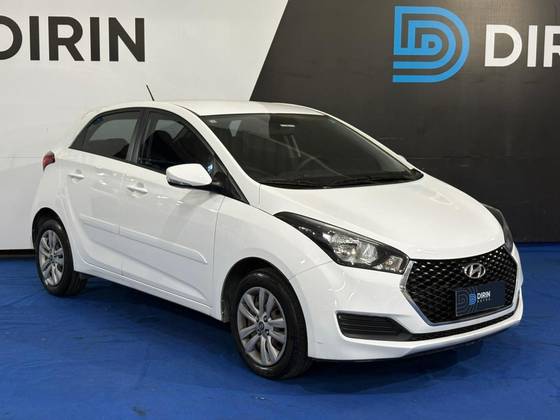 HYUNDAI HB20 1.0 COMFORT PLUS 12V FLEX 4P MANUAL